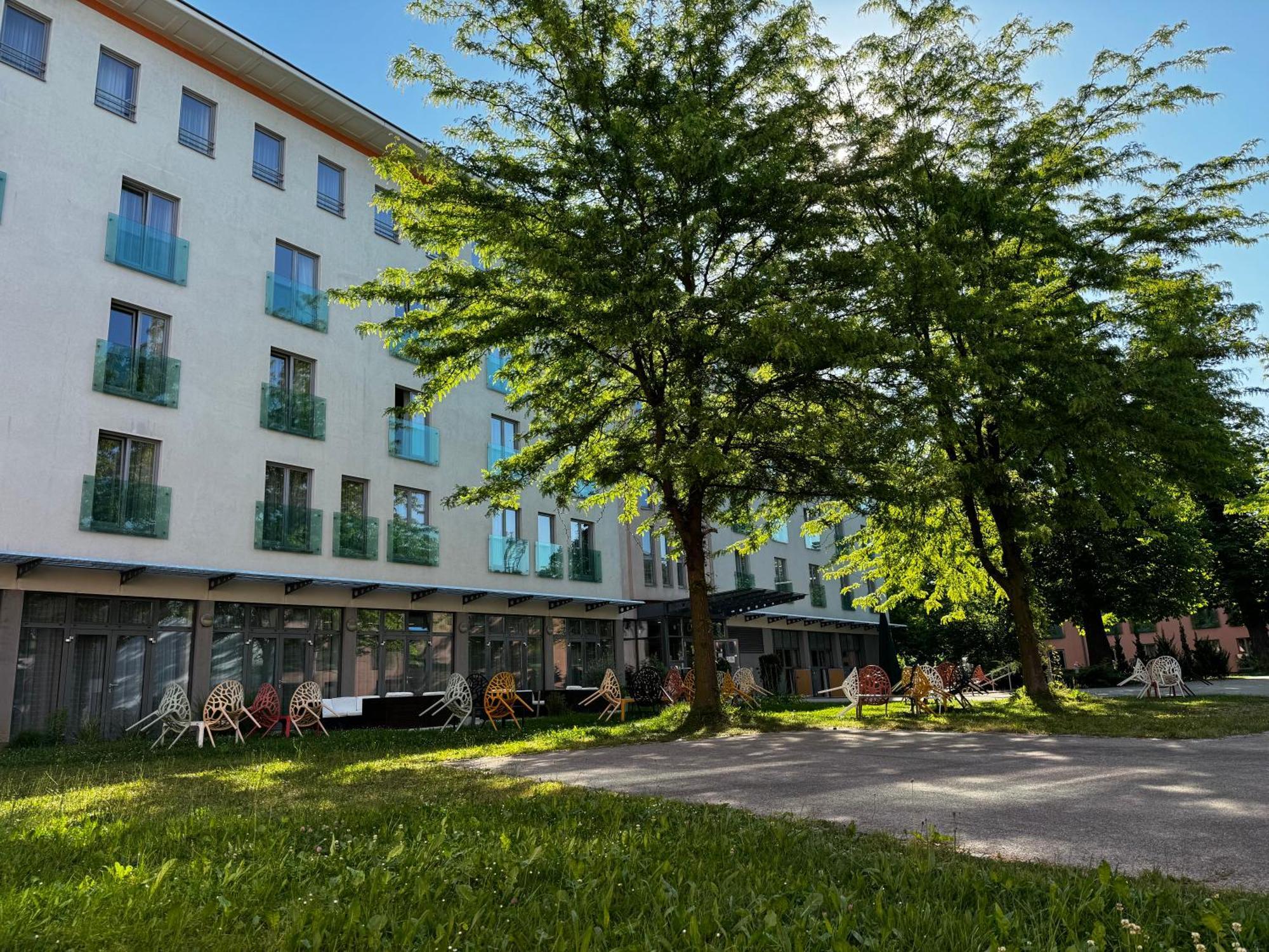 Europahaus Wien Esterno foto