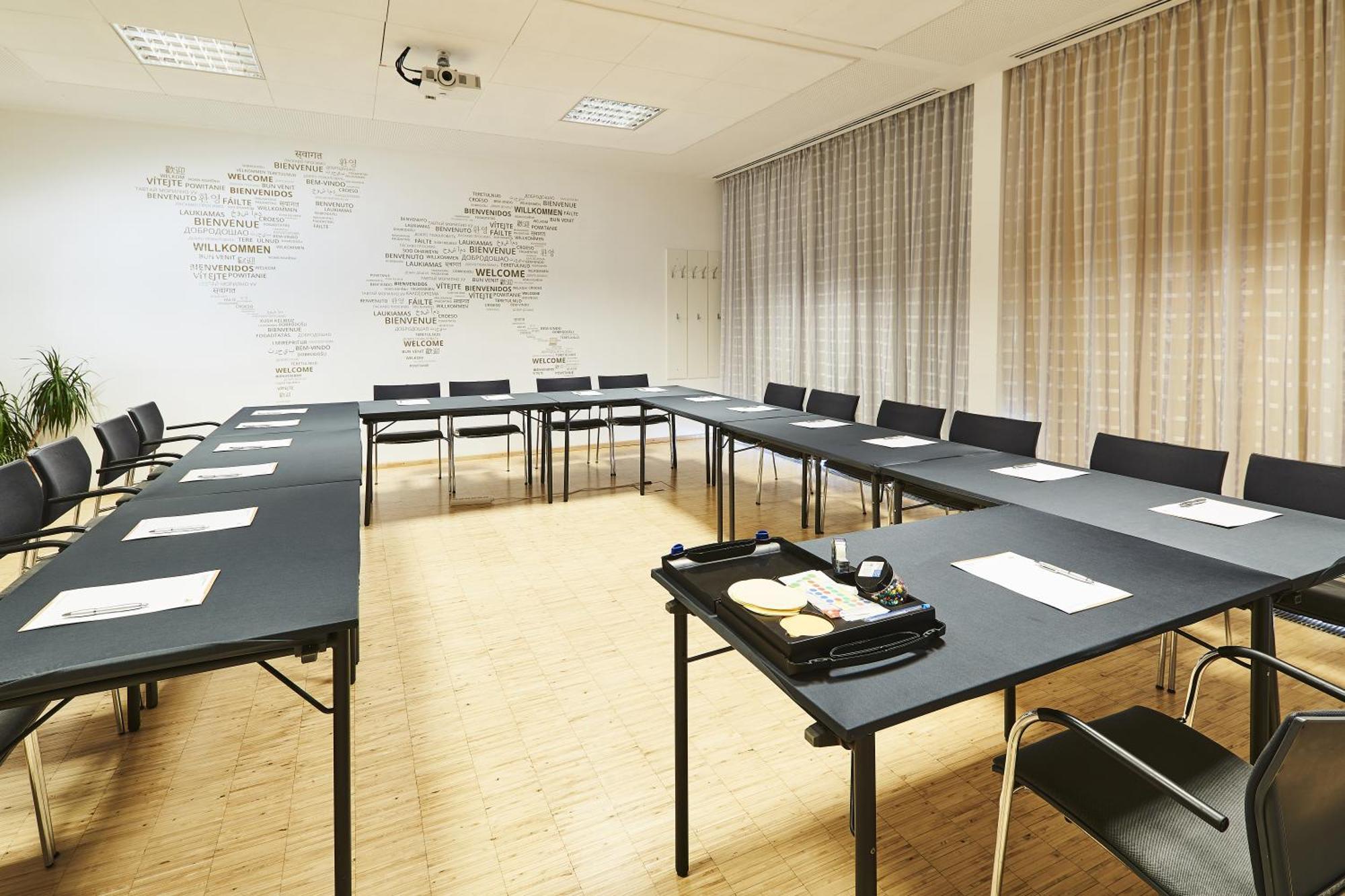 Europahaus Wien Esterno foto