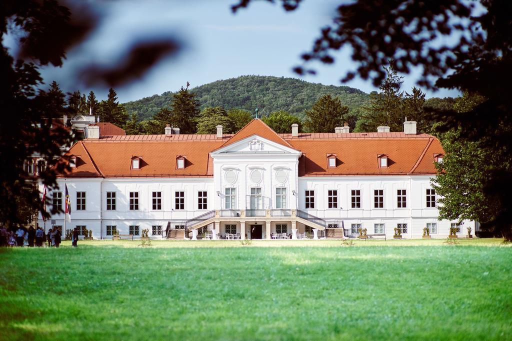 Europahaus Wien Esterno foto