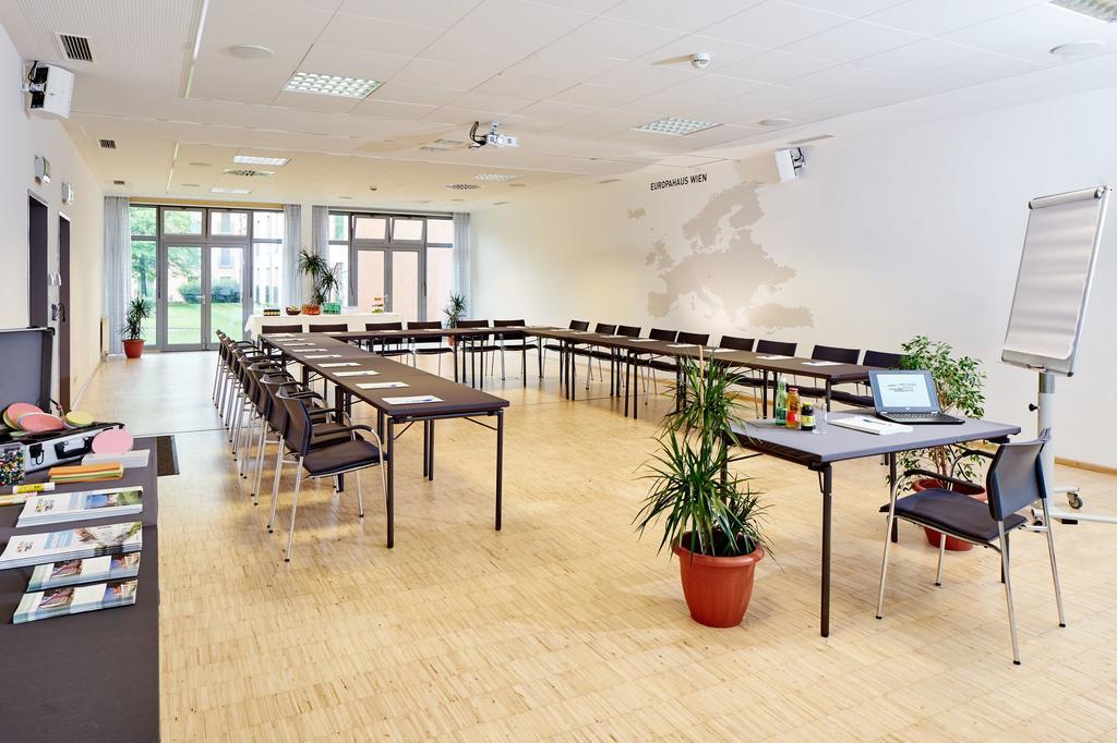 Europahaus Wien Esterno foto