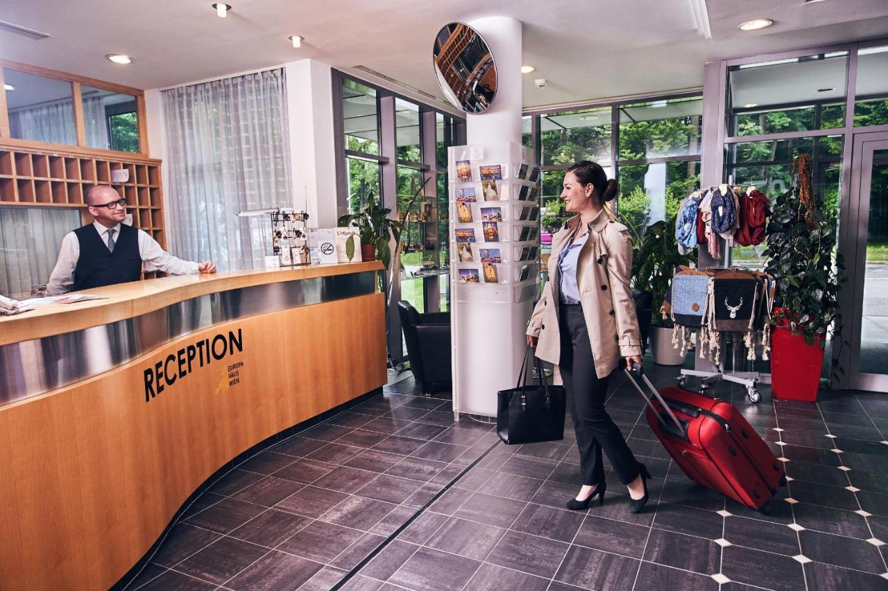 Europahaus Wien Esterno foto